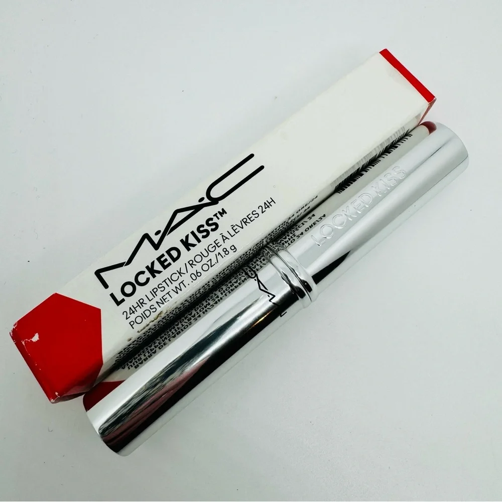 Mac 24 Hour Wear Locked Kiss Lipstick Gutsy Tomato Red Brand New in Box